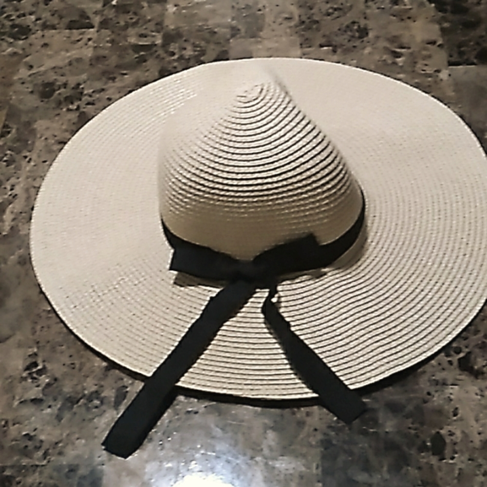 Beach|Hat